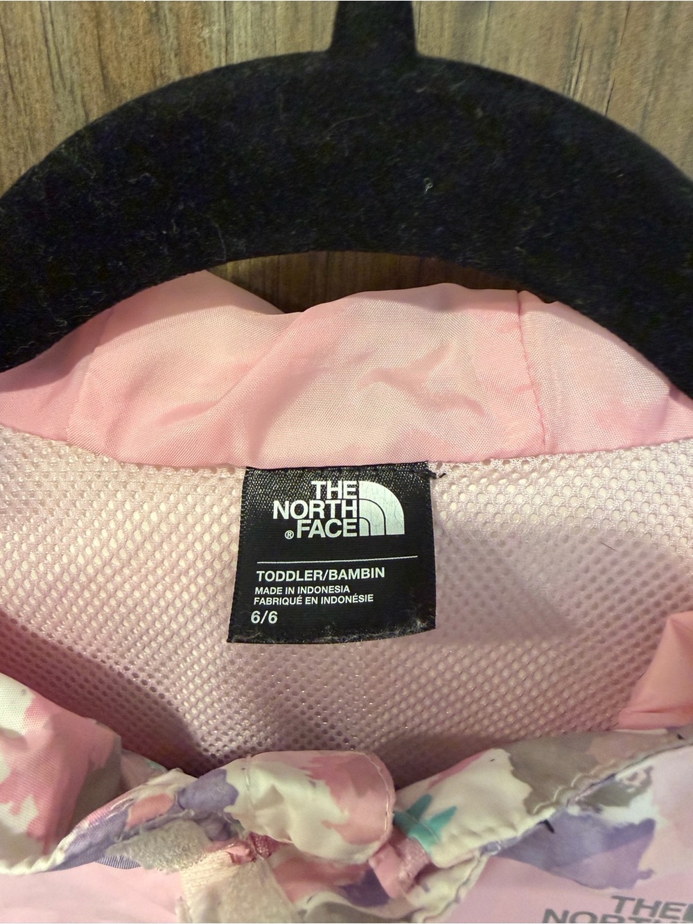 The North Face Girls' Pastel Splash Hooded Jacket - Pink, Mint, Lavender - Picture 5 of 7